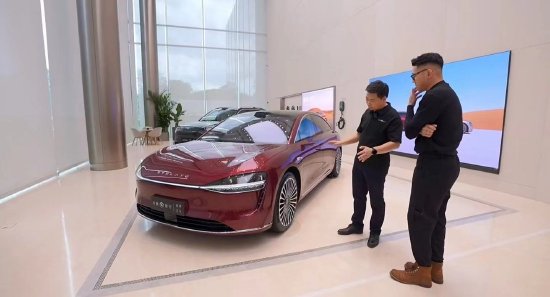 余承东：华为智驾体系
ADS 3.0将会在享界S9上环球
首发